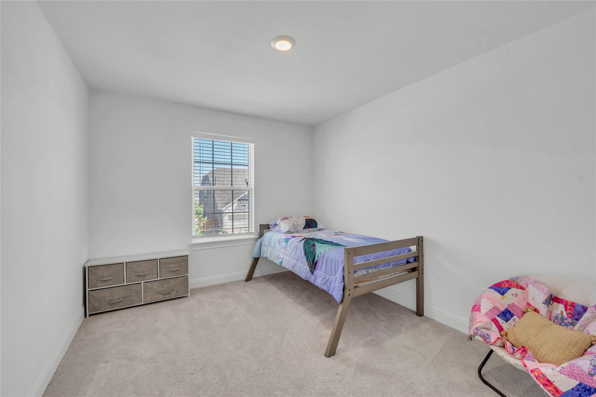 240 Harbors Ln, Leander, TX 78641