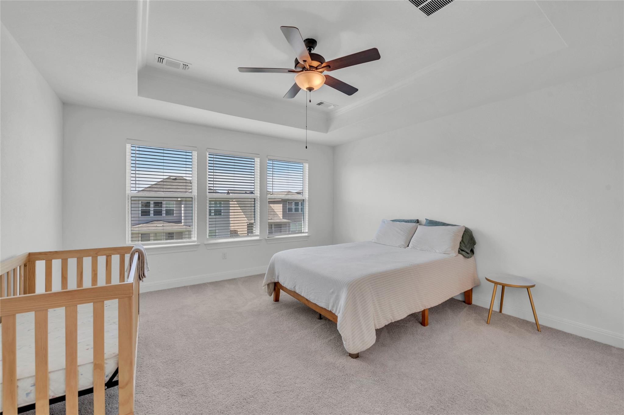 240 Harbors Ln, Leander, TX 78641