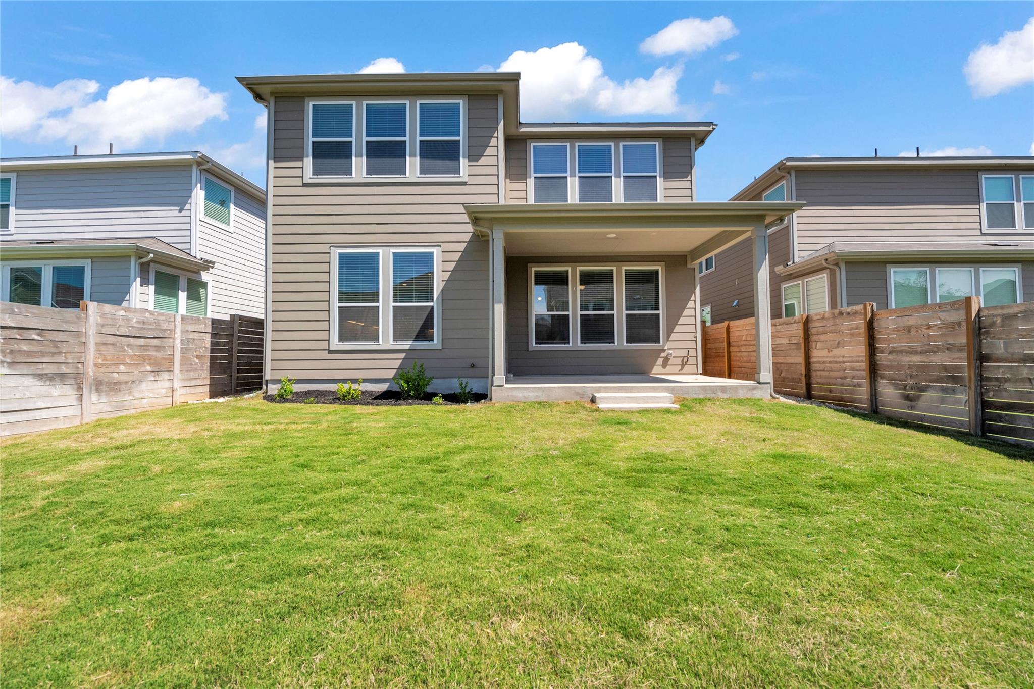 240 Harbors Ln, Leander, TX 78641