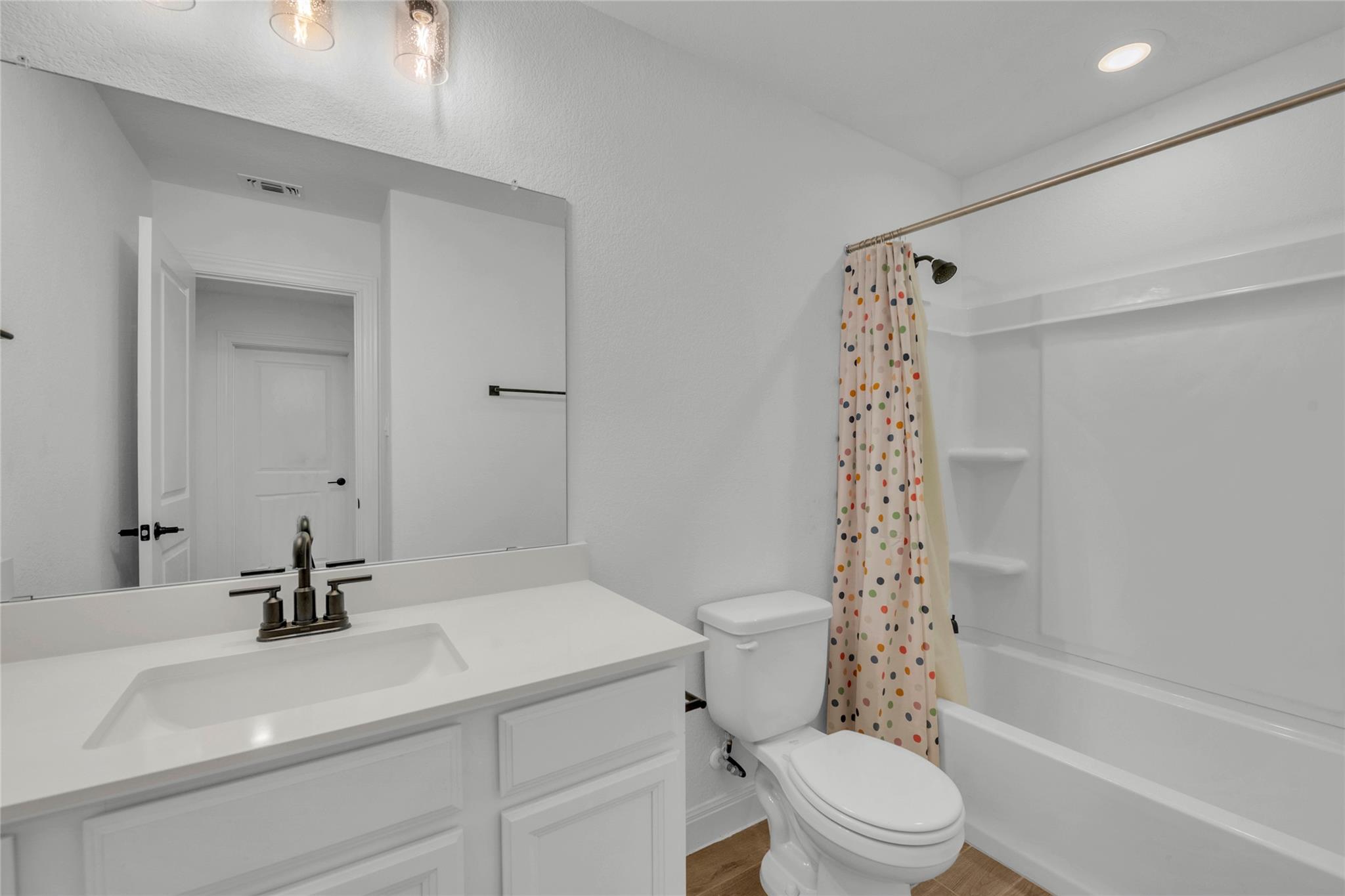 240 Harbors Ln, Leander, TX 78641