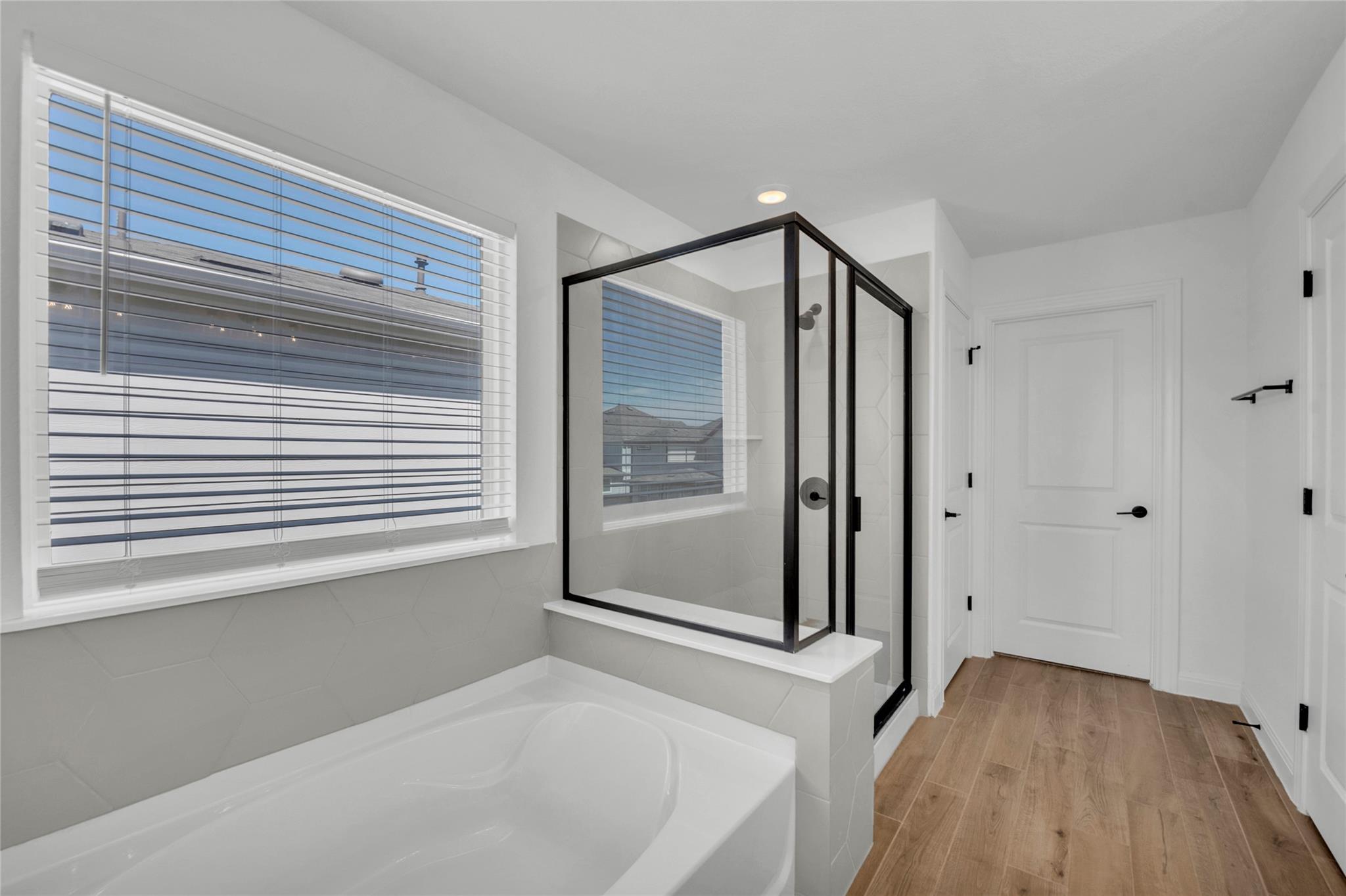 240 Harbors Ln, Leander, TX 78641