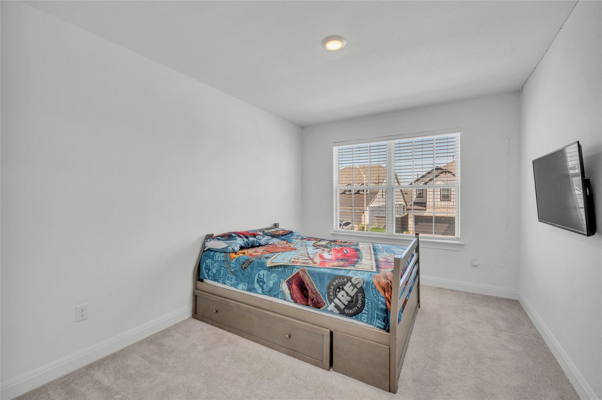 240 Harbors Ln, Leander, TX 78641