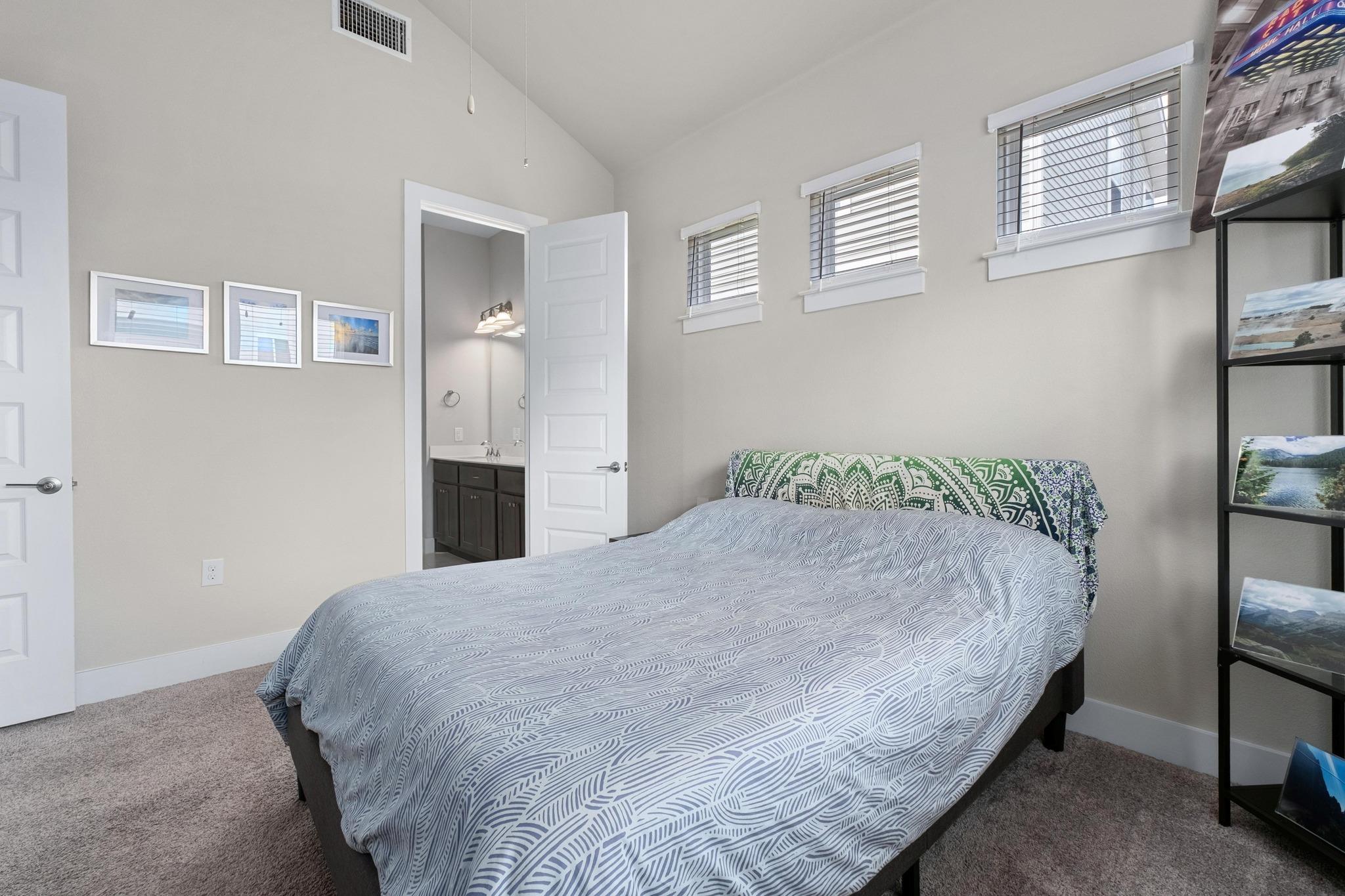 213 Virtus Bnd # 25, Austin, TX 78748