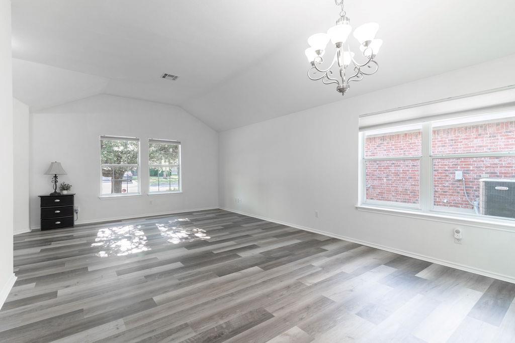 1310 Rainbow Parke Dr, Round Rock, TX 78665