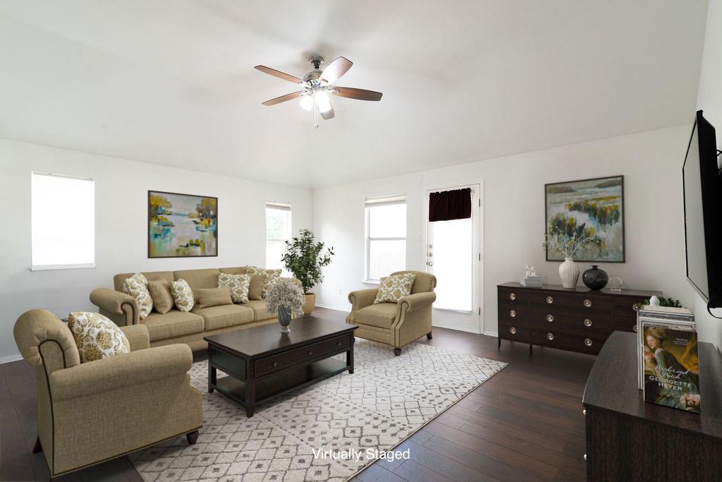 1310 Rainbow Parke Dr, Round Rock, TX 78665