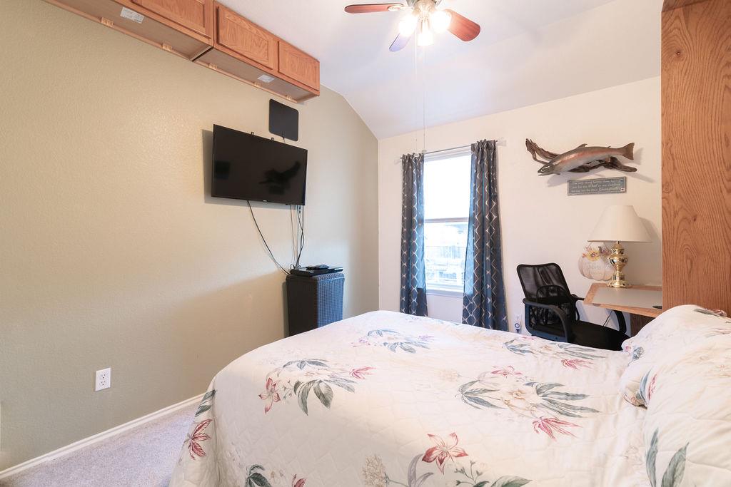 1310 Rainbow Parke Dr, Round Rock, TX 78665