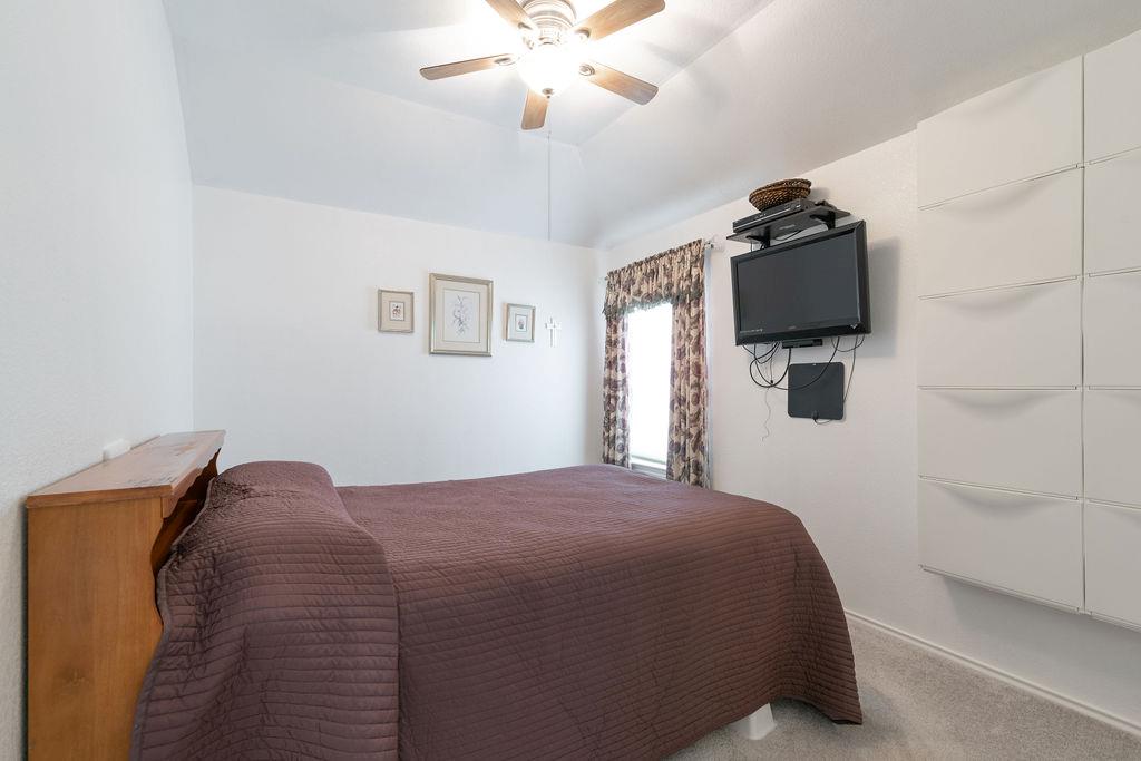 1310 Rainbow Parke Dr, Round Rock, TX 78665