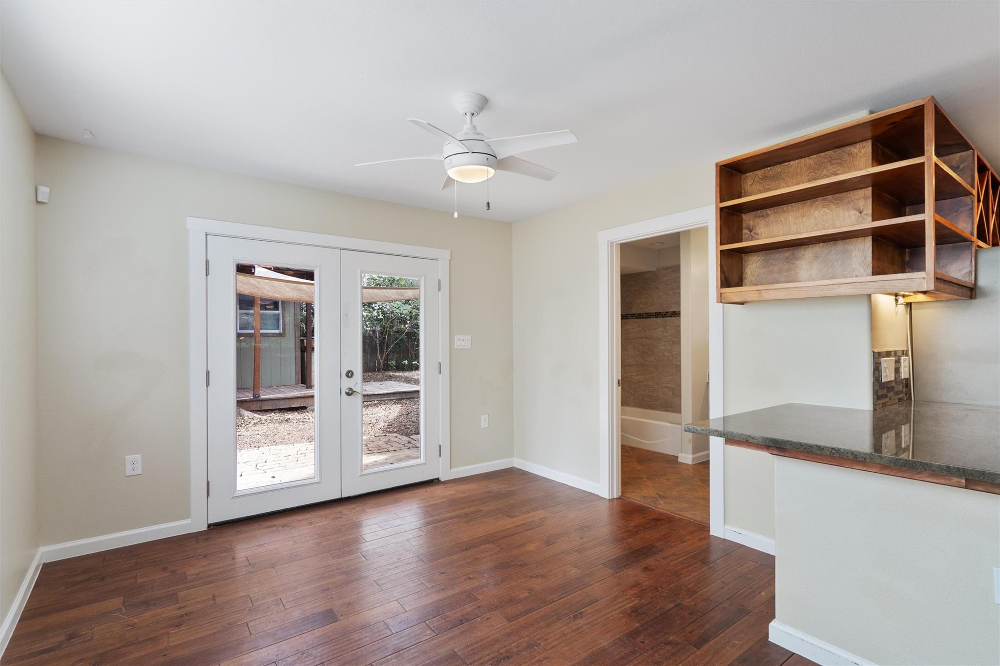 6202 Hillston Dr, Austin, TX 78745