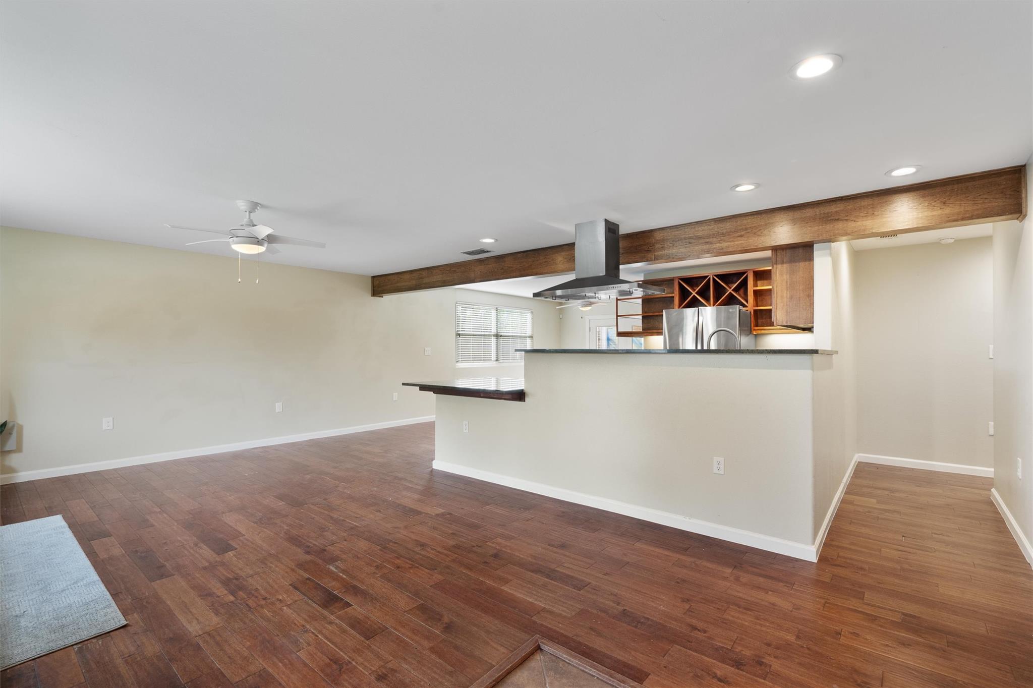 6202 Hillston Dr, Austin, TX 78745