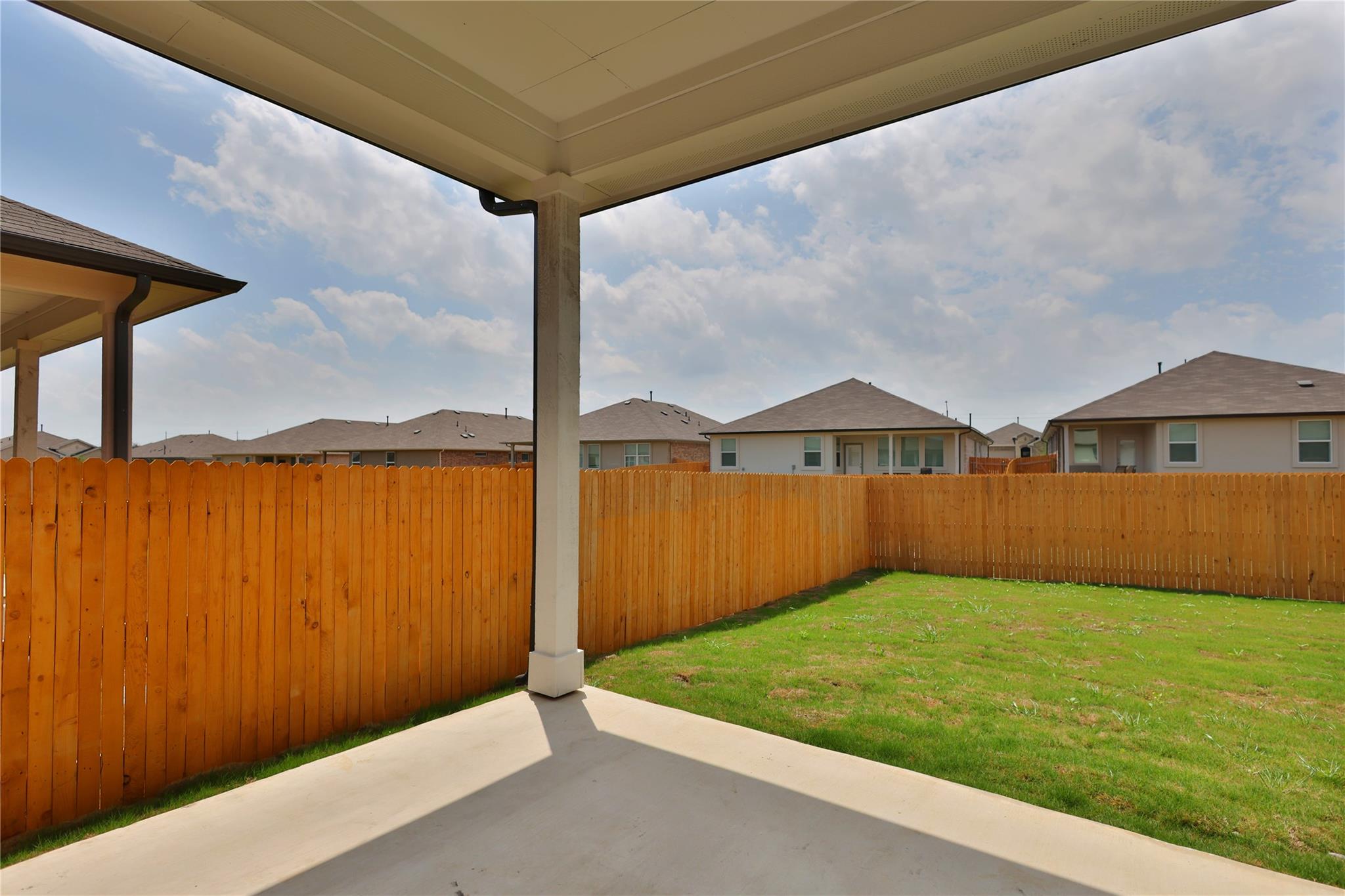132 Mackinac Ln, Georgetown, TX 78626