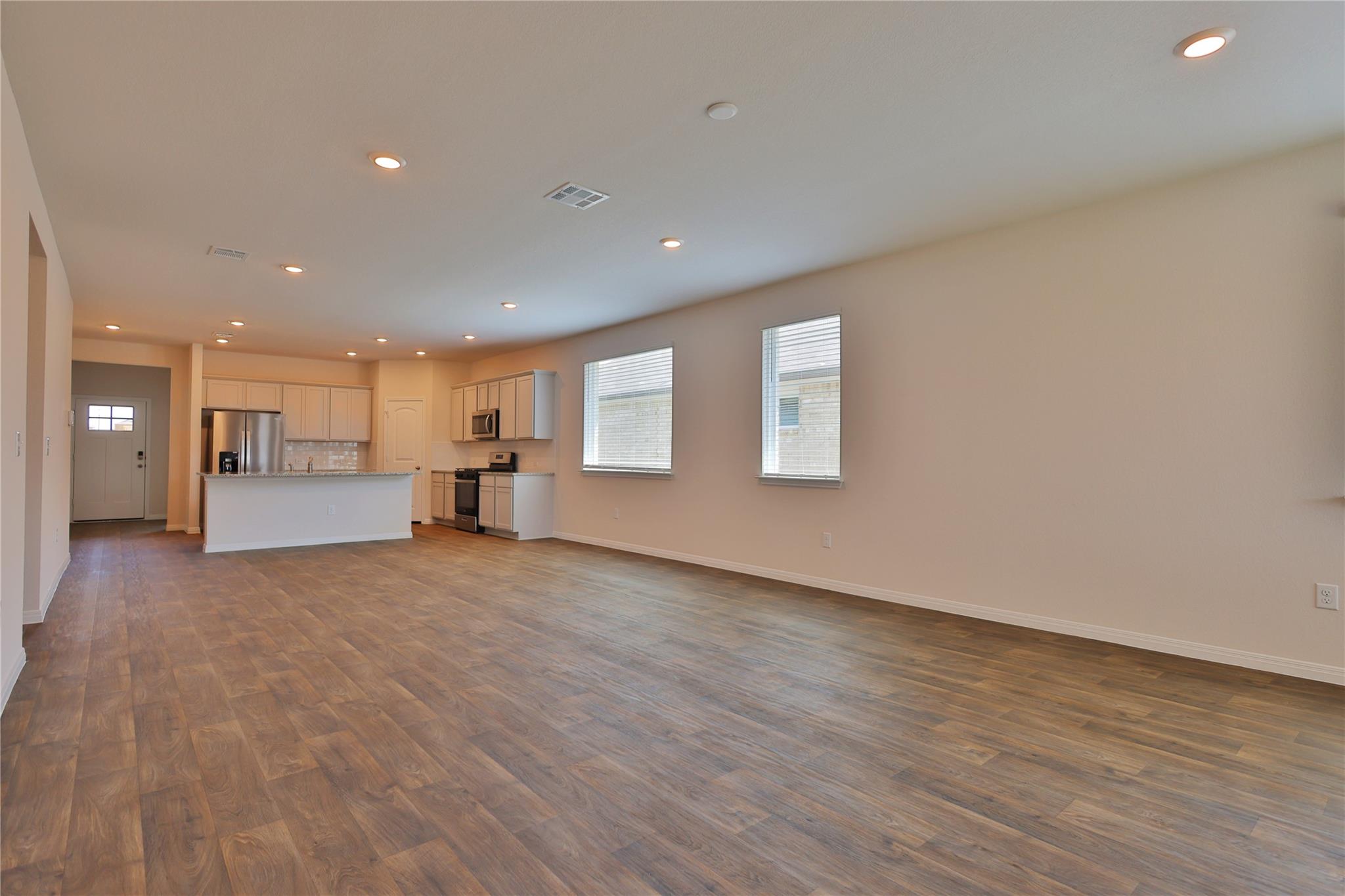 132 Mackinac Ln, Georgetown, TX 78626