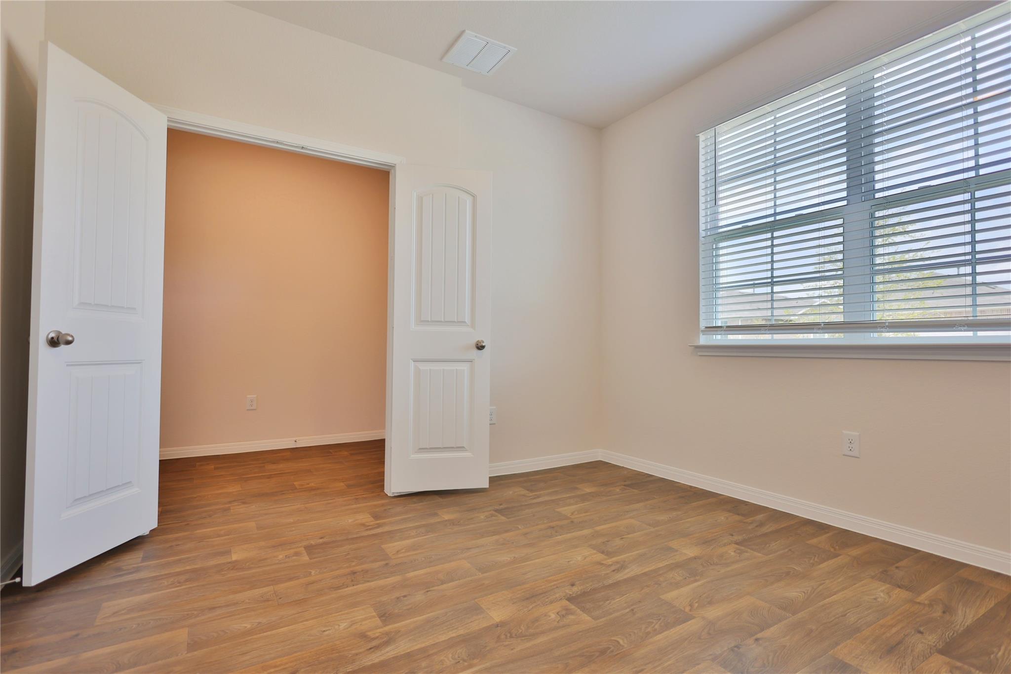 132 Mackinac Ln, Georgetown, TX 78626
