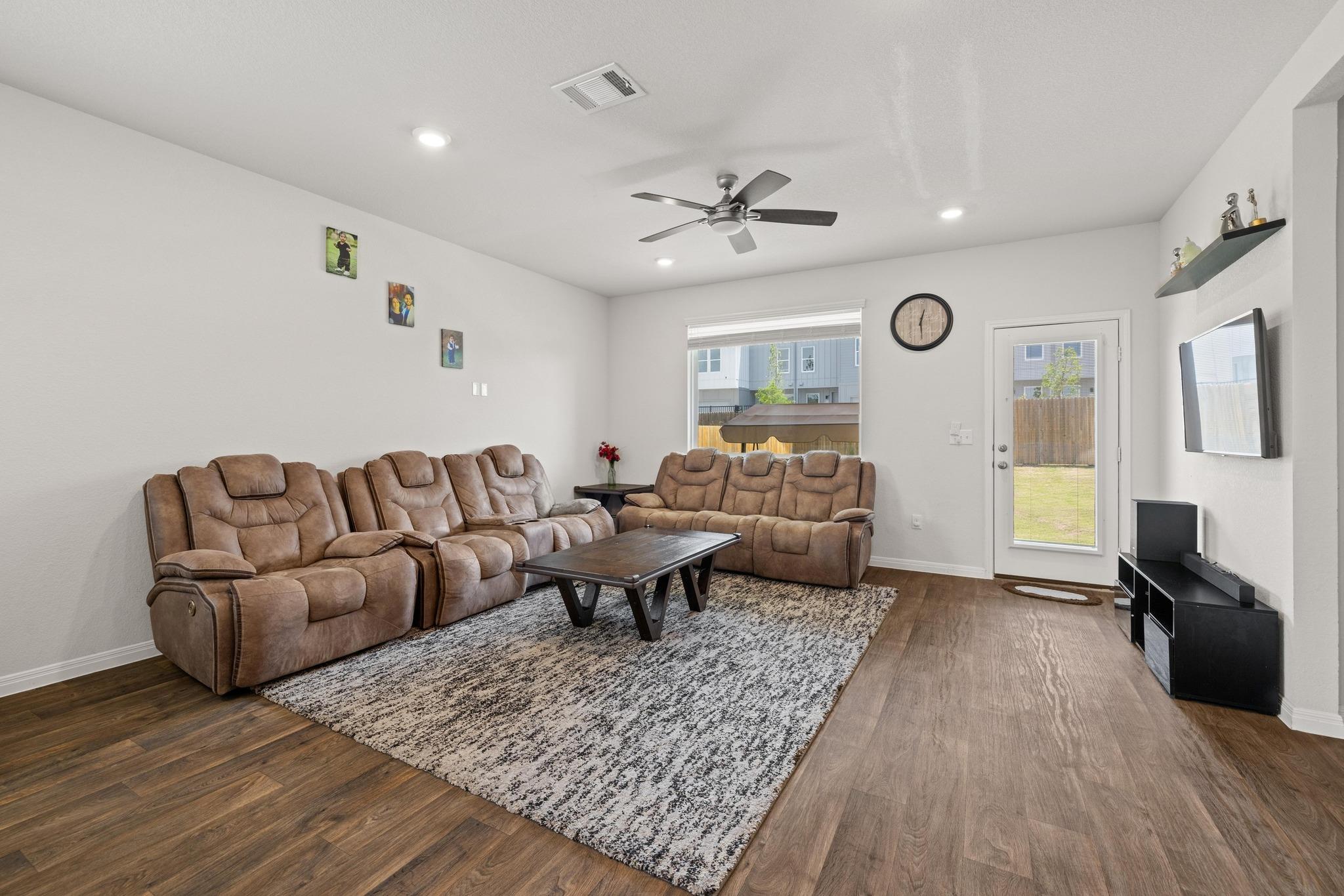 808 Cade Cv, Georgetown, TX 78626