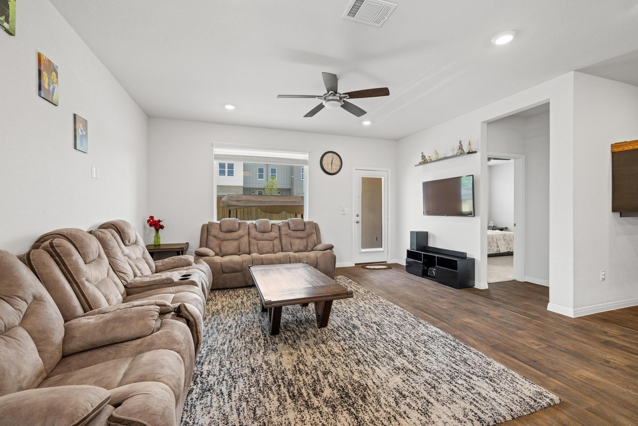 808 Cade Cv, Georgetown, TX 78626