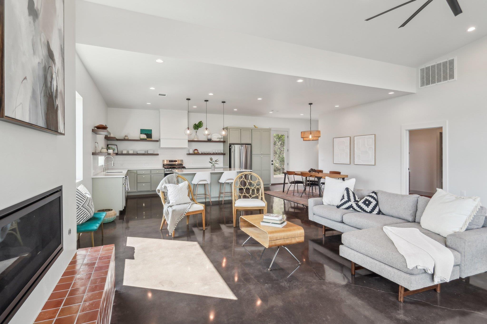 1680 Hickory Creek Rd, Marble Falls, TX 78654