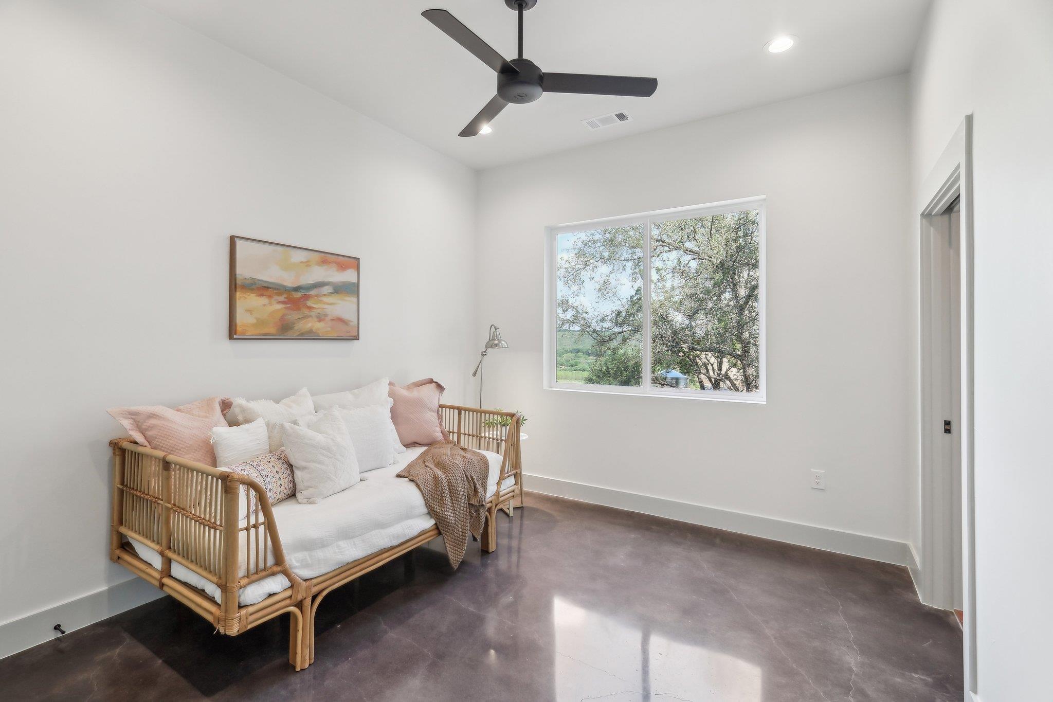 1680 Hickory Creek Rd, Marble Falls, TX 78654