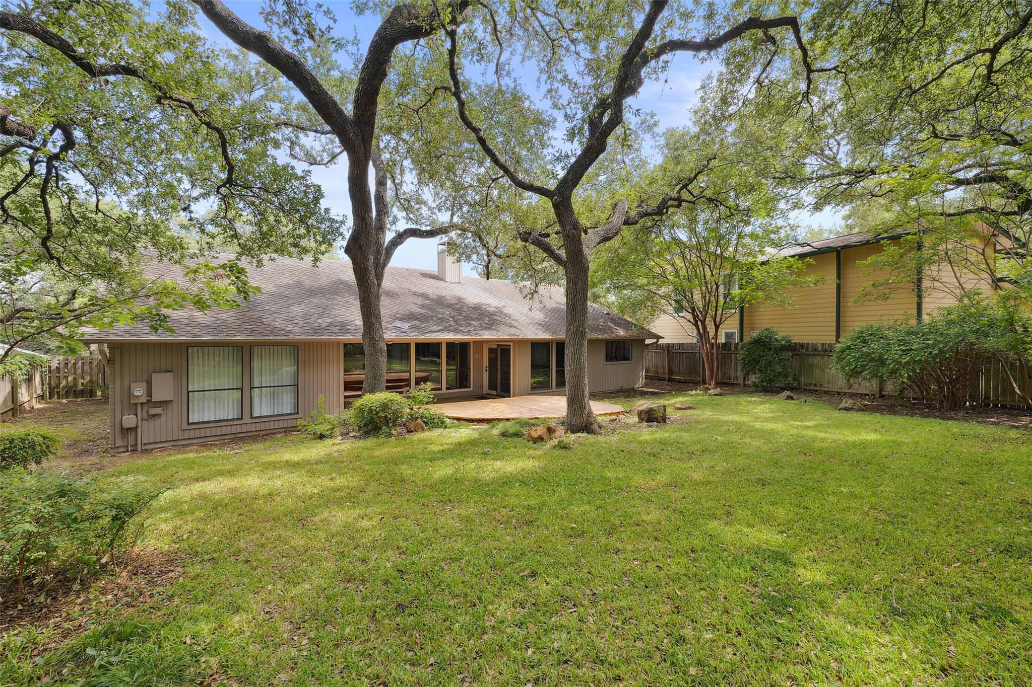 1302 Wilderness Dr, Austin, TX 78746