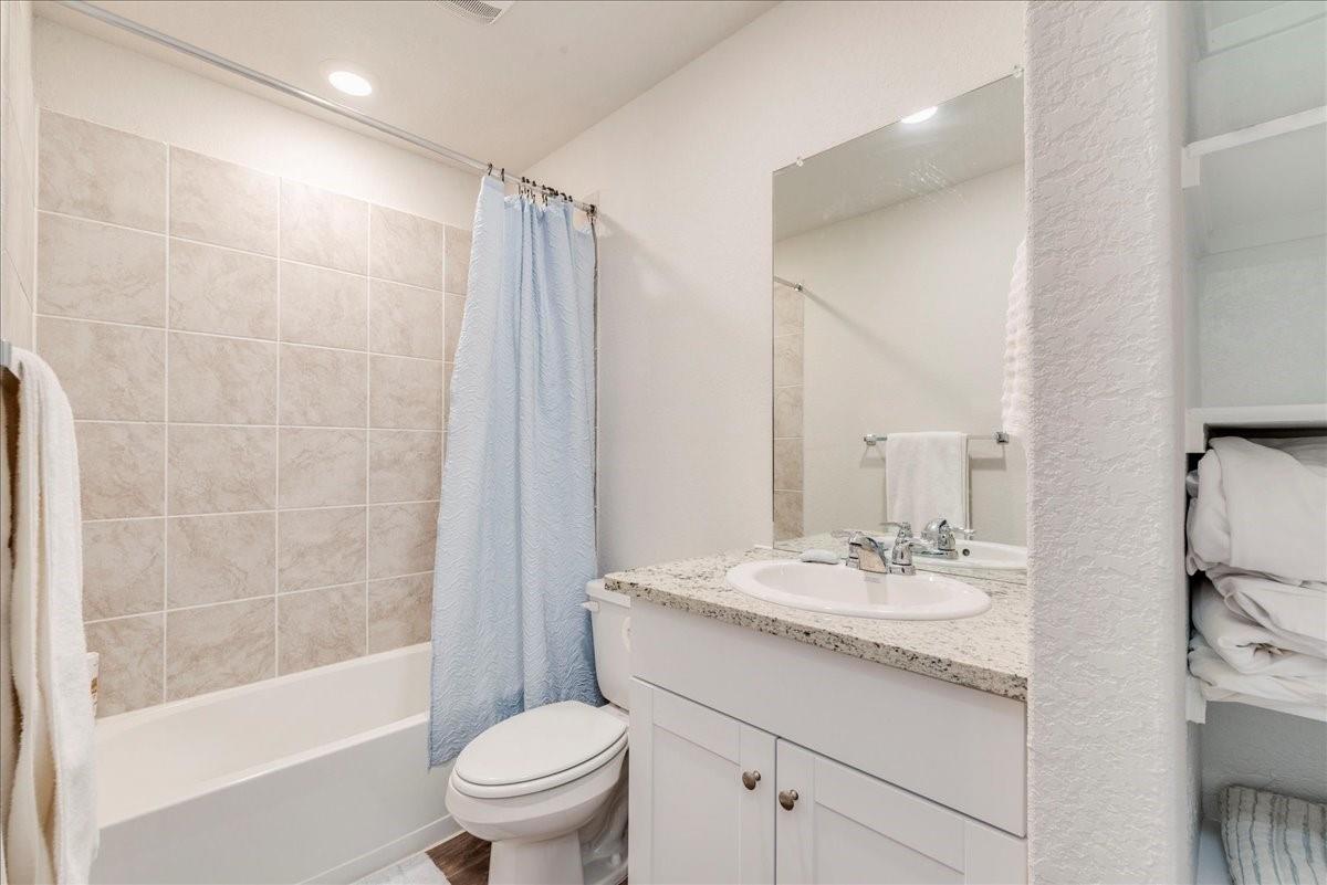 2829 Brogan Crk, New Braunfels, TX 78130