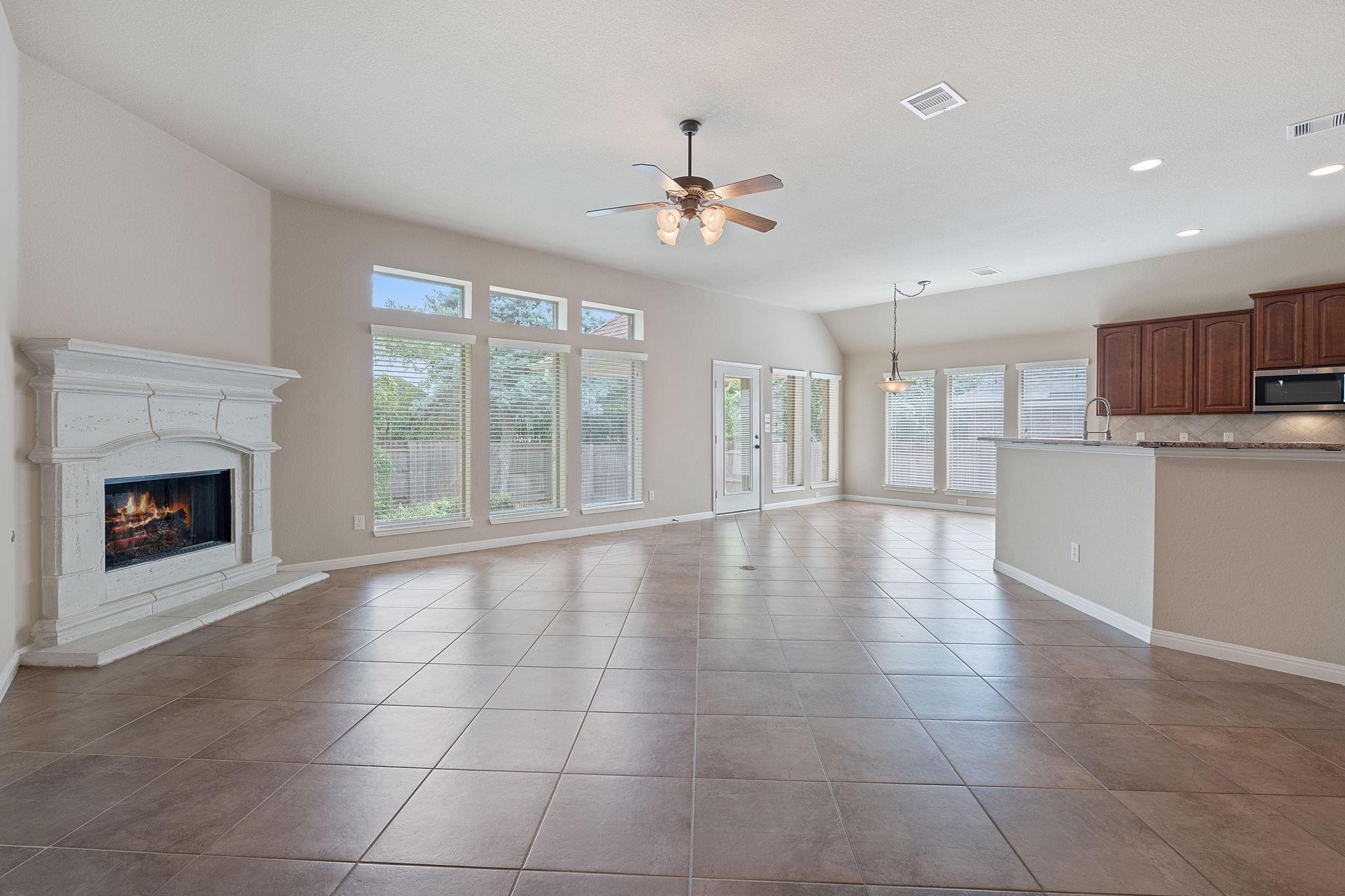 1809 Cross Draw Trl, Leander, TX 78641