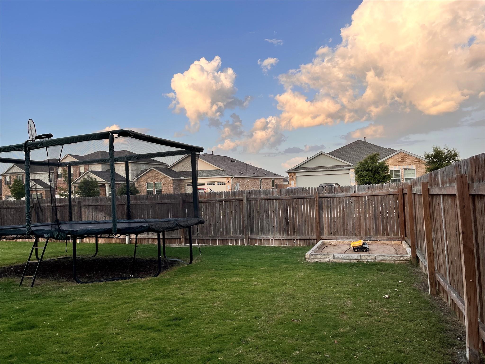 1329 Nokota Bnd, Georgetown, TX 78626