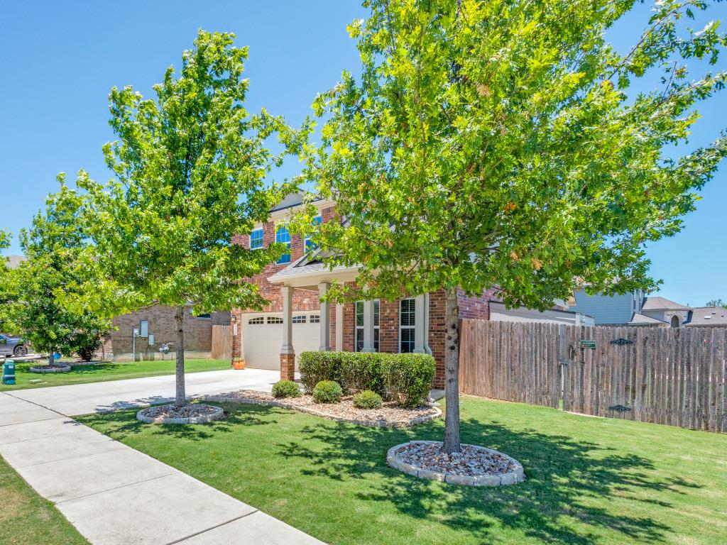 1329 Nokota Bnd, Georgetown, TX 78626