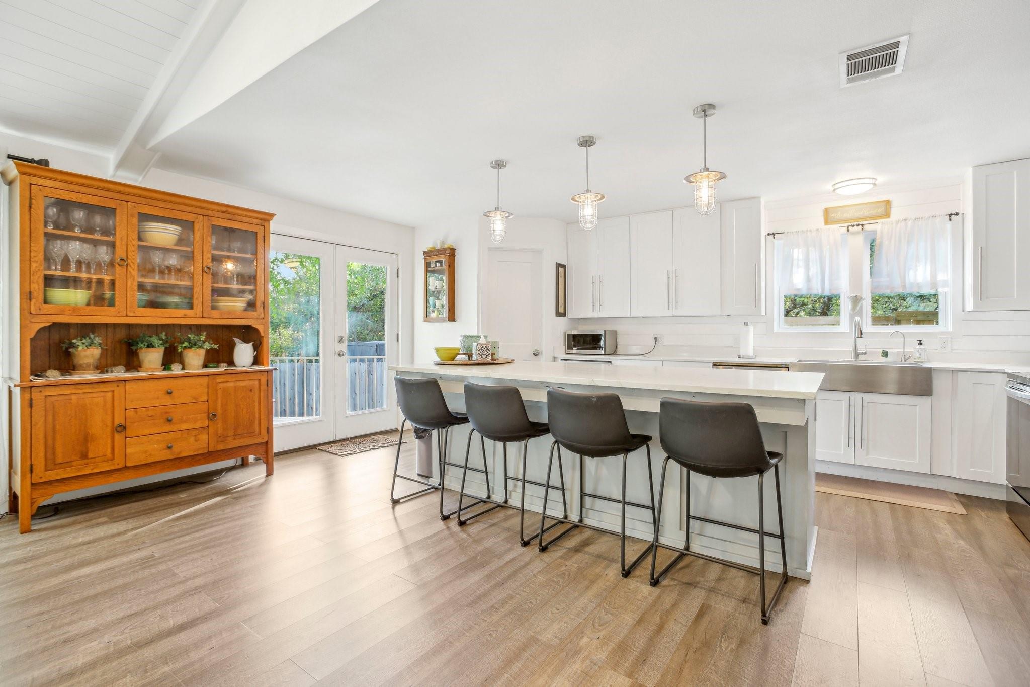 5604 Hudson Bend Rd, Austin, TX 78734