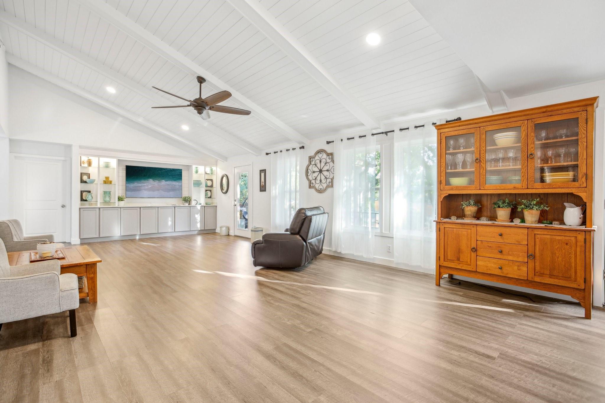 5604 Hudson Bend Rd, Austin, TX 78734