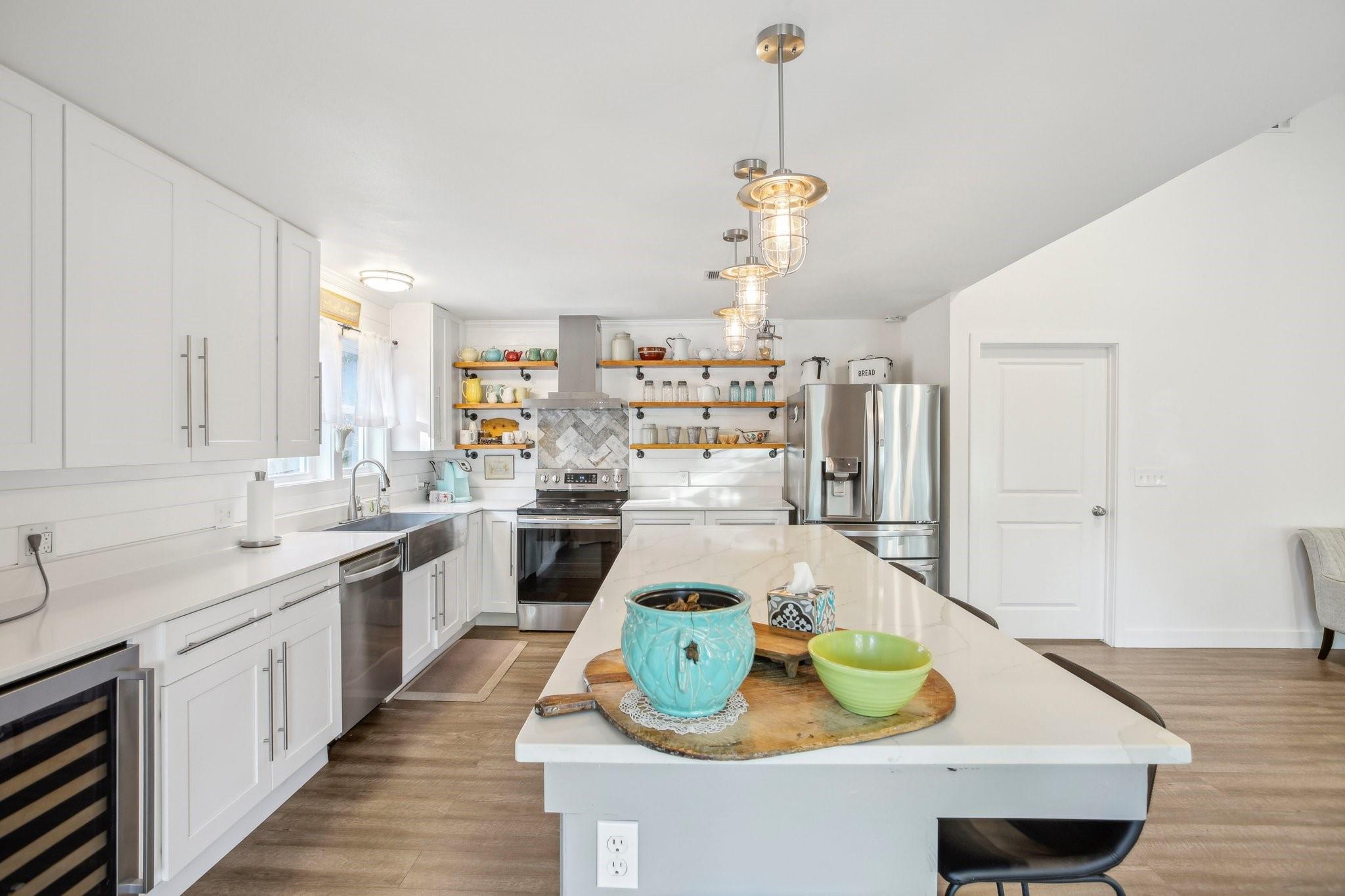 5604 Hudson Bend Rd, Austin, TX 78734