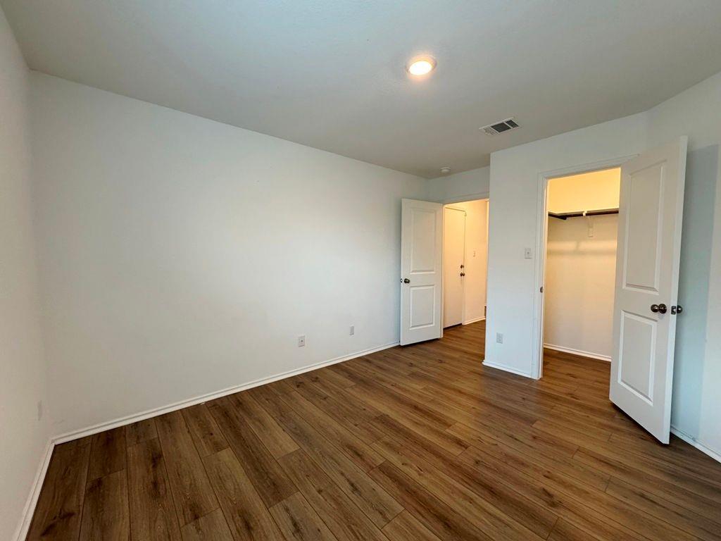 208 Magione St, Hutto, TX 78634