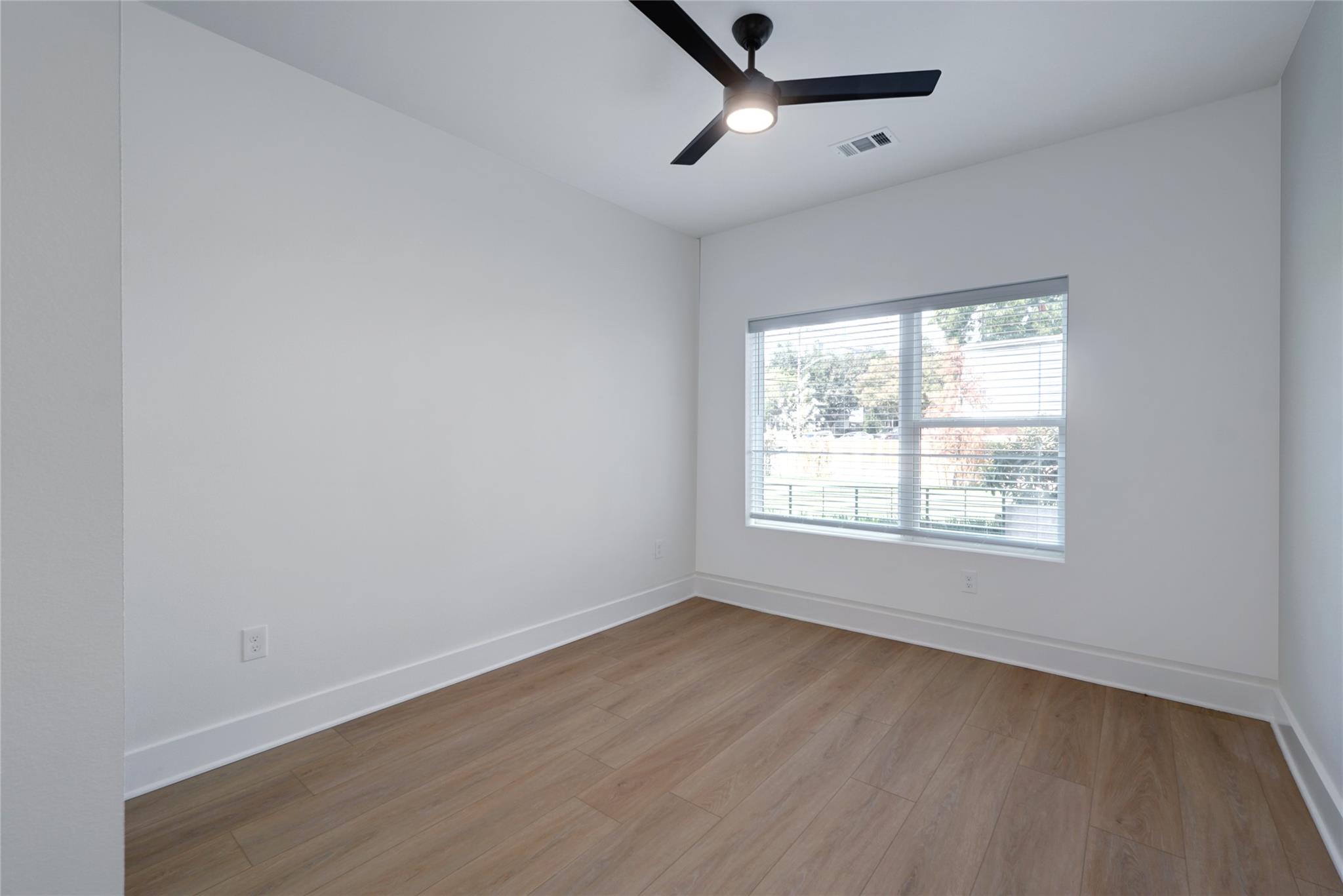 3000 Duval St # 102, Austin, TX 78705