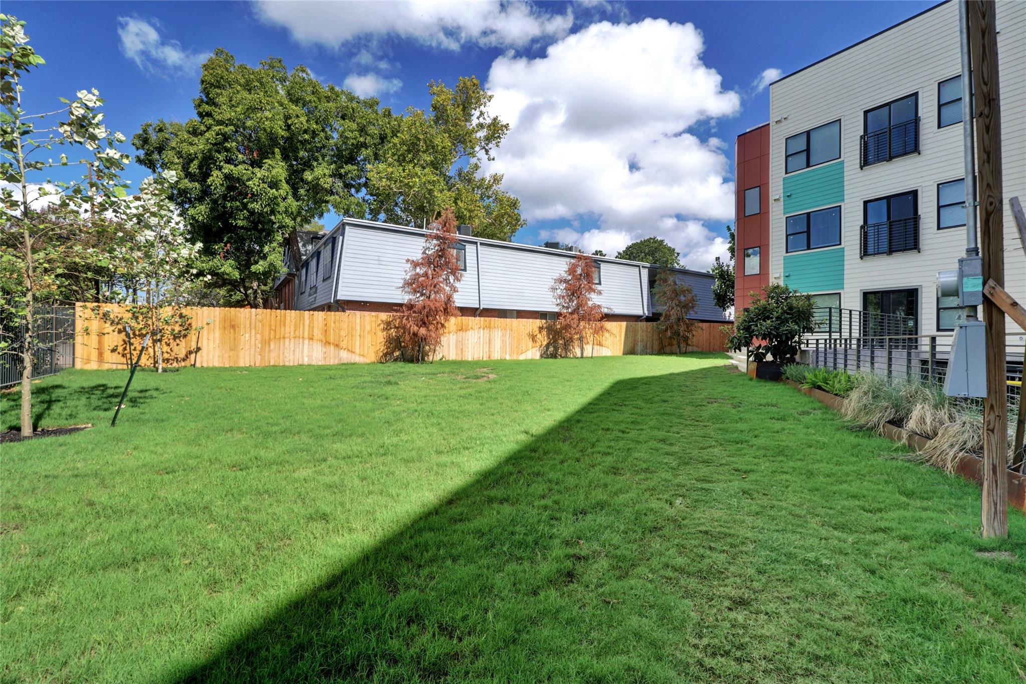 3000 Duval St # 102, Austin, TX 78705