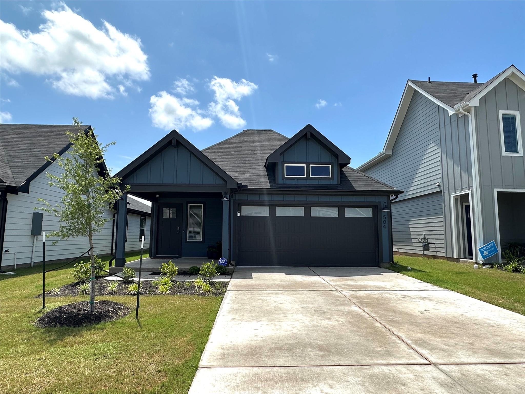 504 Sandringham Loop, Uhland, TX 78640
