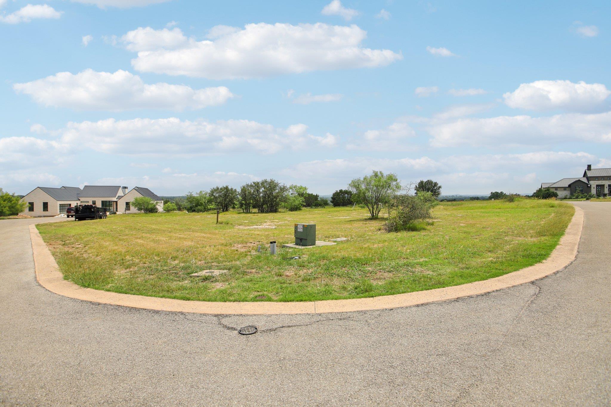 100 Beauty Berry Dr, Horseshoe Bay, TX 78657