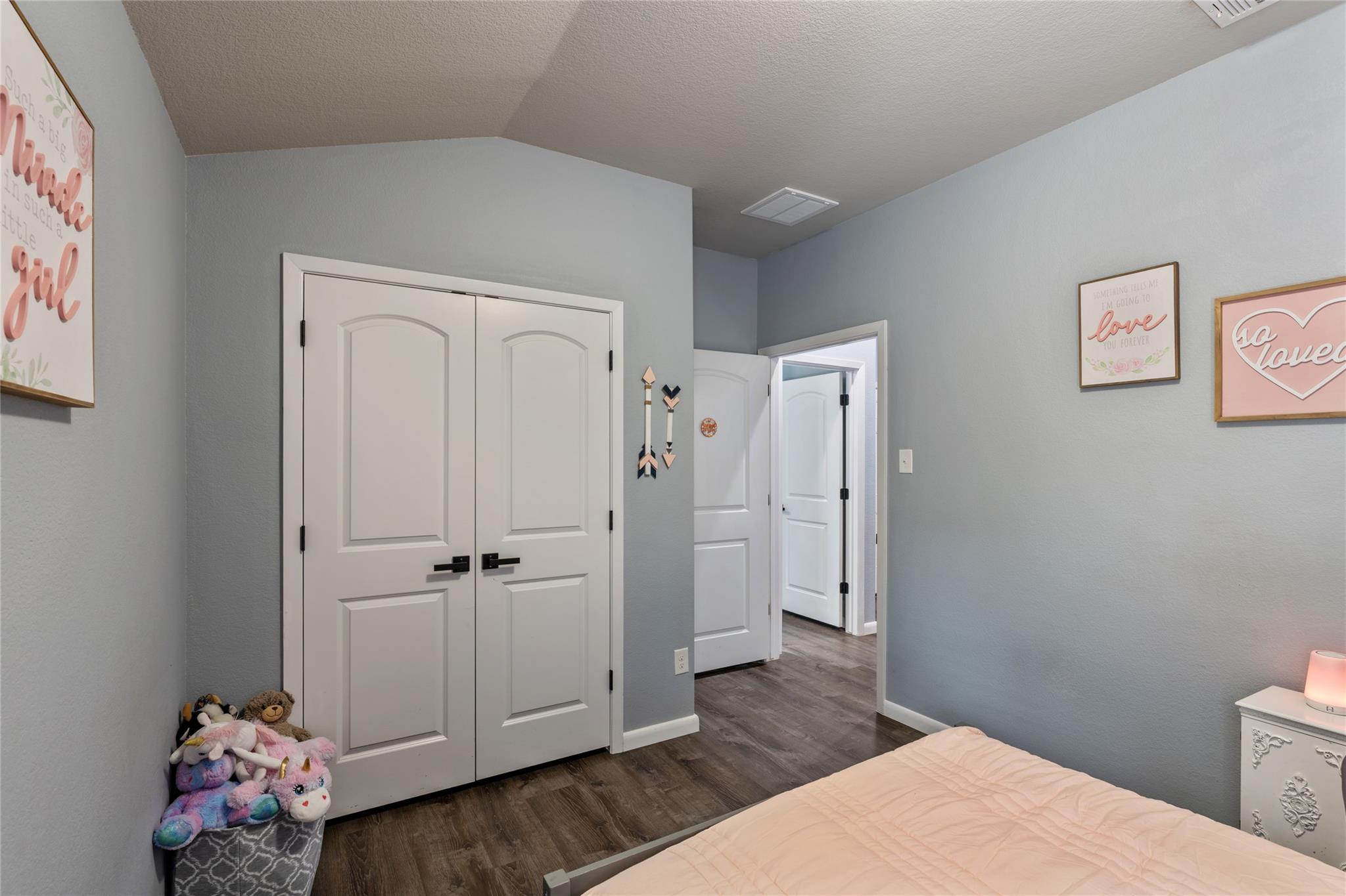 2612 American Dr, Lago Vista, TX 78645