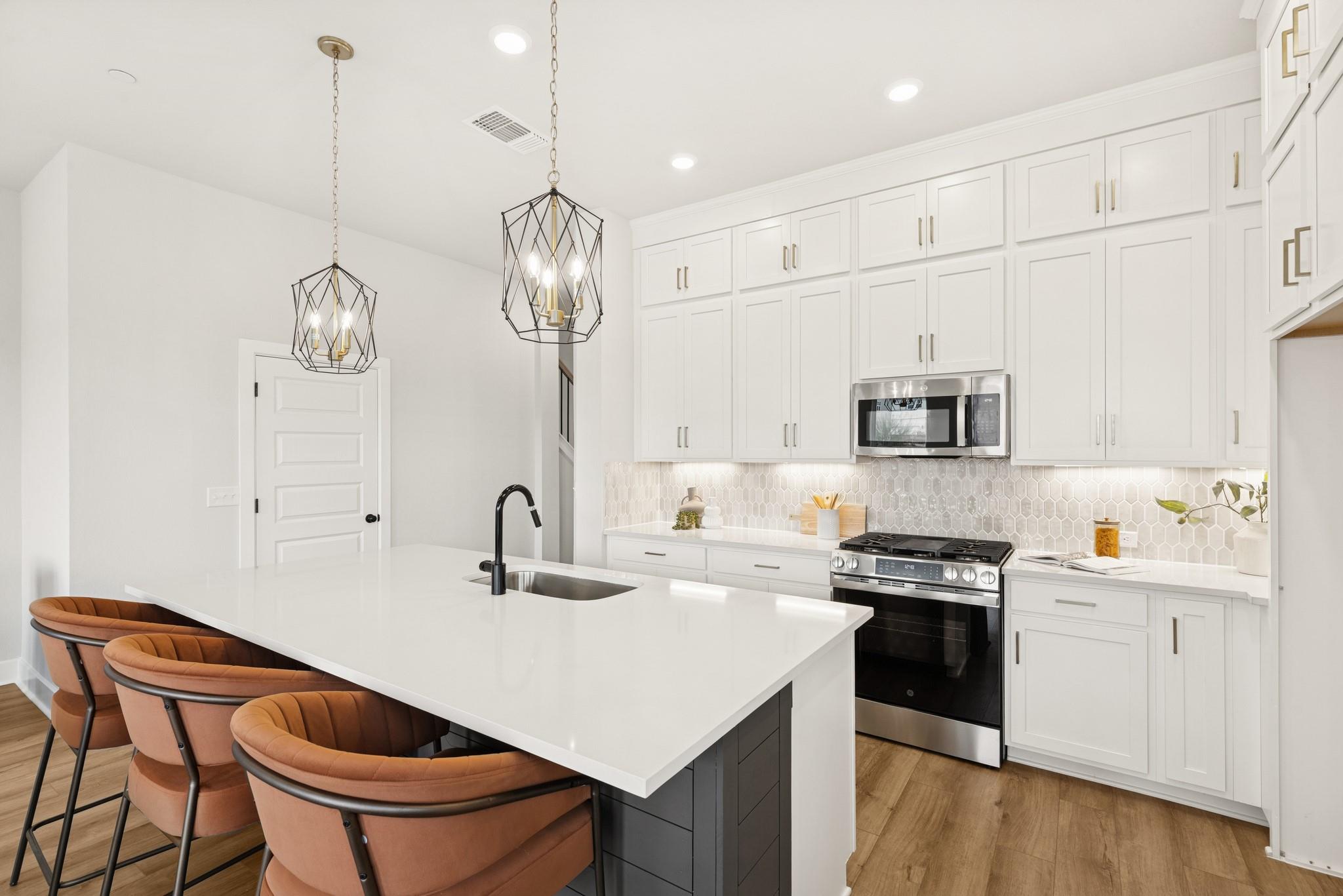 5603 Forks Rd, Austin, TX 78747