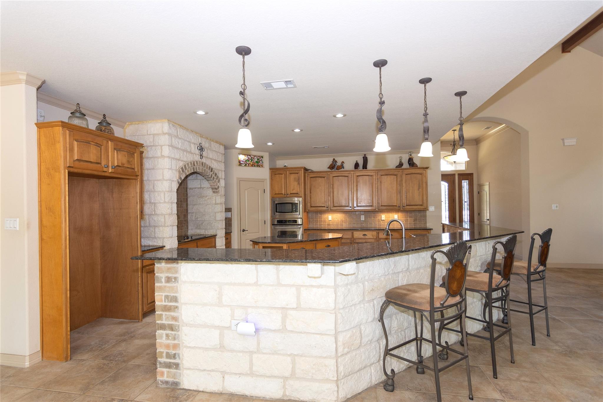 1265 Mourning Dove Ct, Salado, TX 76571