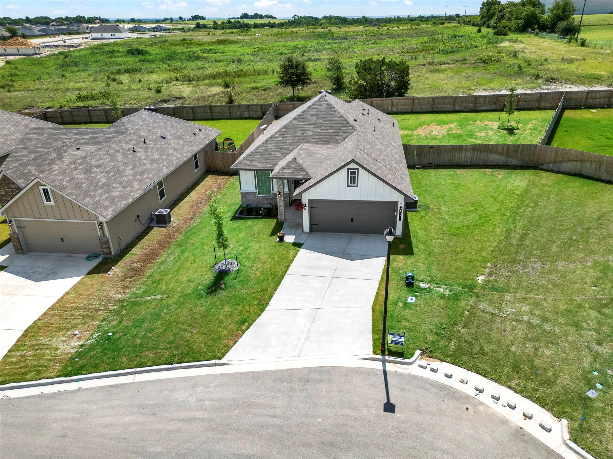 301 State Loop, Troy, TX 76579
