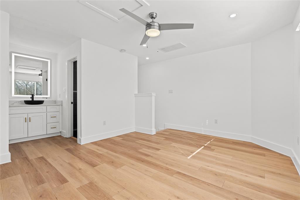 2706 Wheless Ln # Bldg 4, Austin, TX 78723