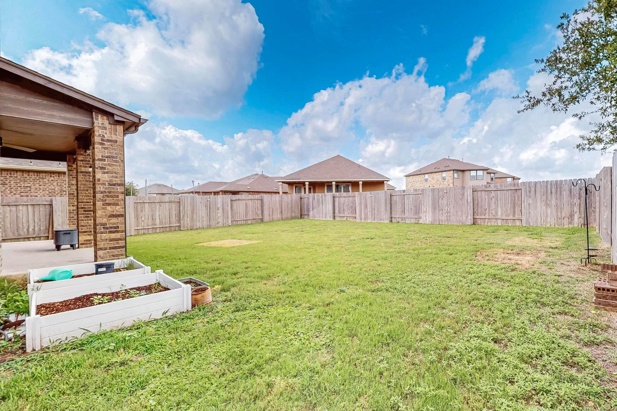 1221 Volente Ln, Leander, TX 78641