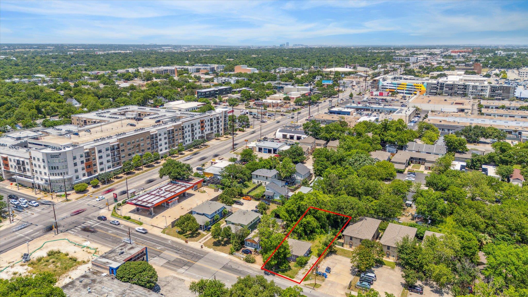 700 W North Loop Blvd, Austin, TX 78751