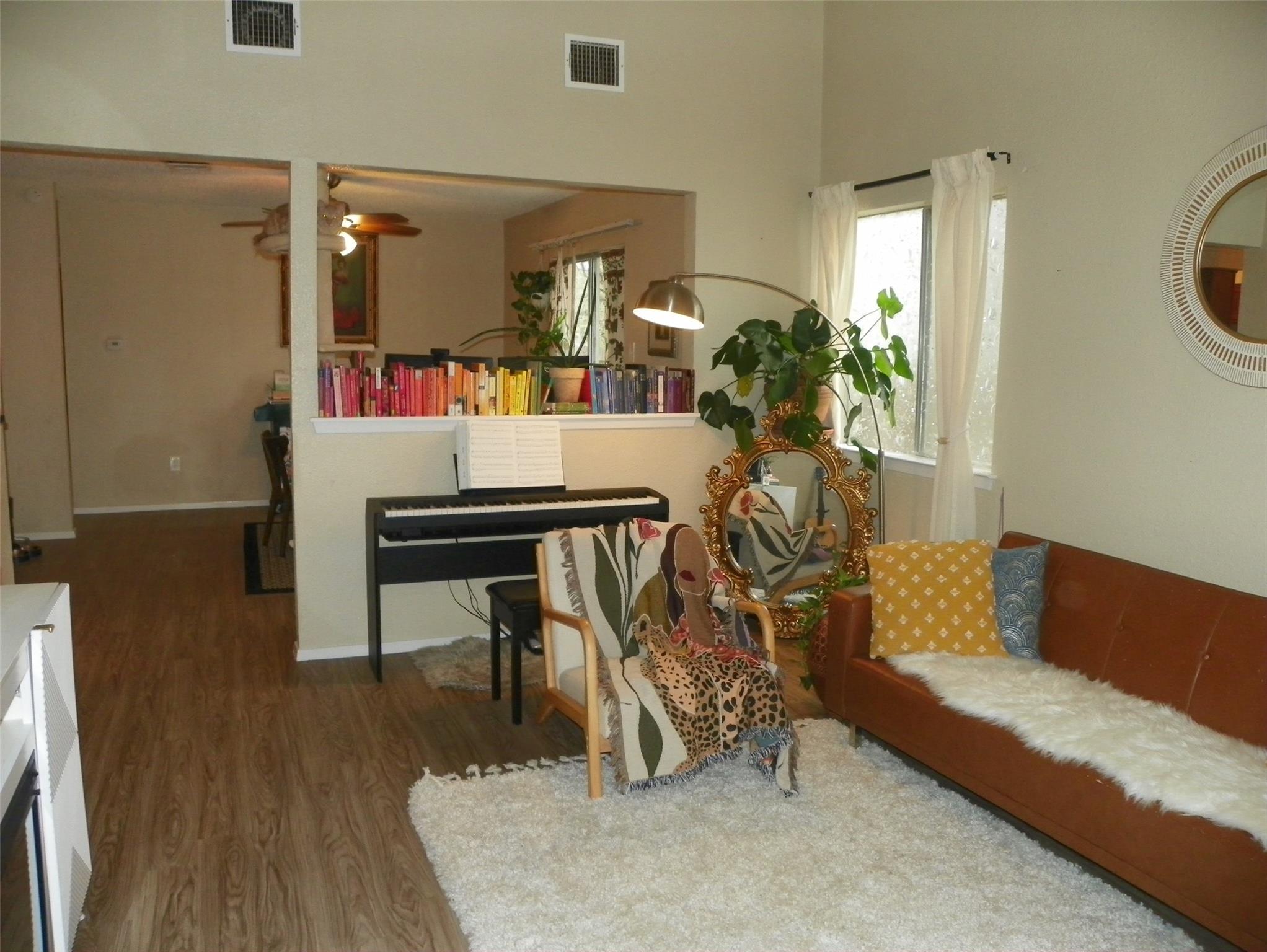 12418 Coronet St, Austin, TX 78727
