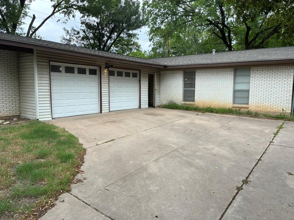 620 Amesbury Ln, Austin, TX 78752
