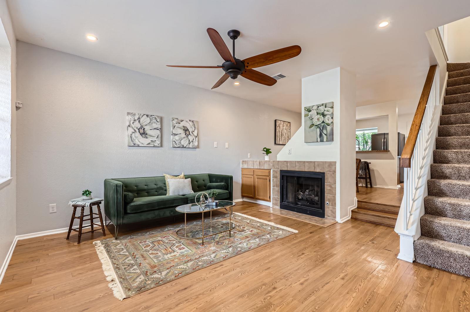 1411 Gracy Farms Ln # 113, Austin, TX 78758