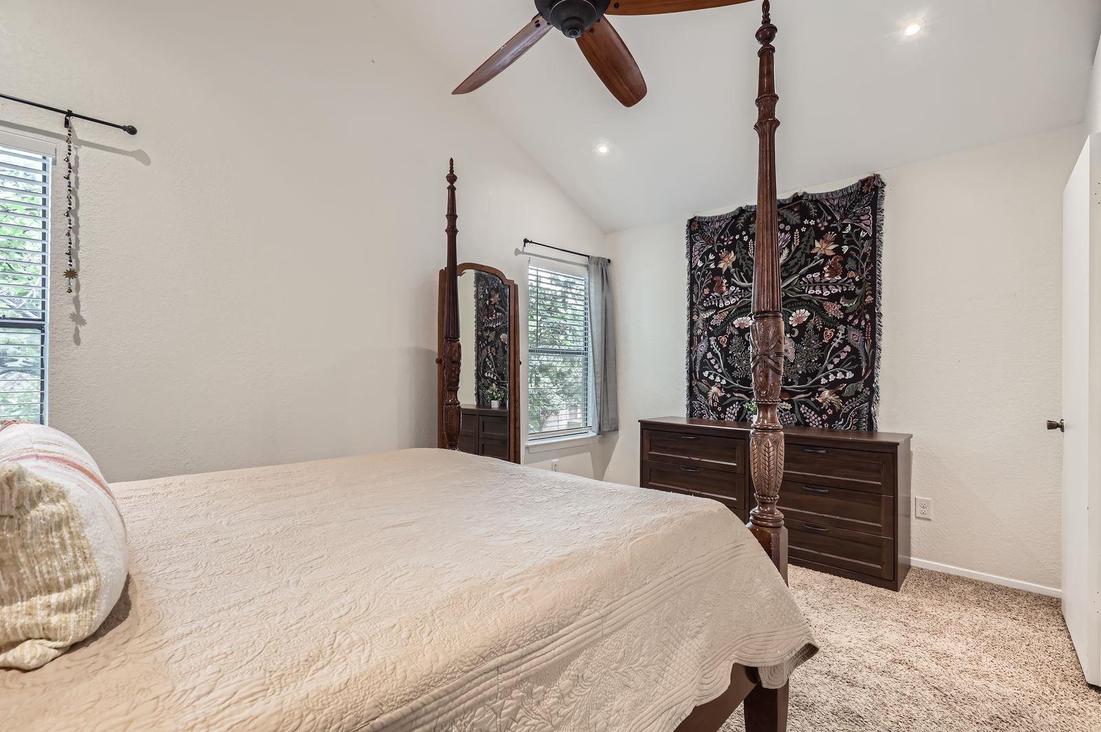 1411 Gracy Farms Ln # 113, Austin, TX 78758