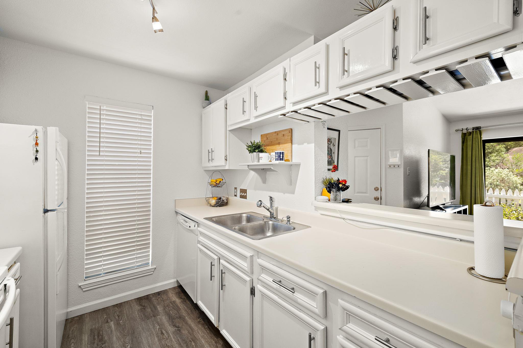 1601 Faro Dr # 303, Austin, TX 78741