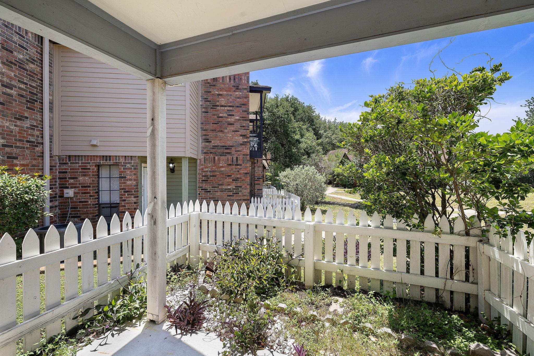1601 Faro Dr # 303, Austin, TX 78741