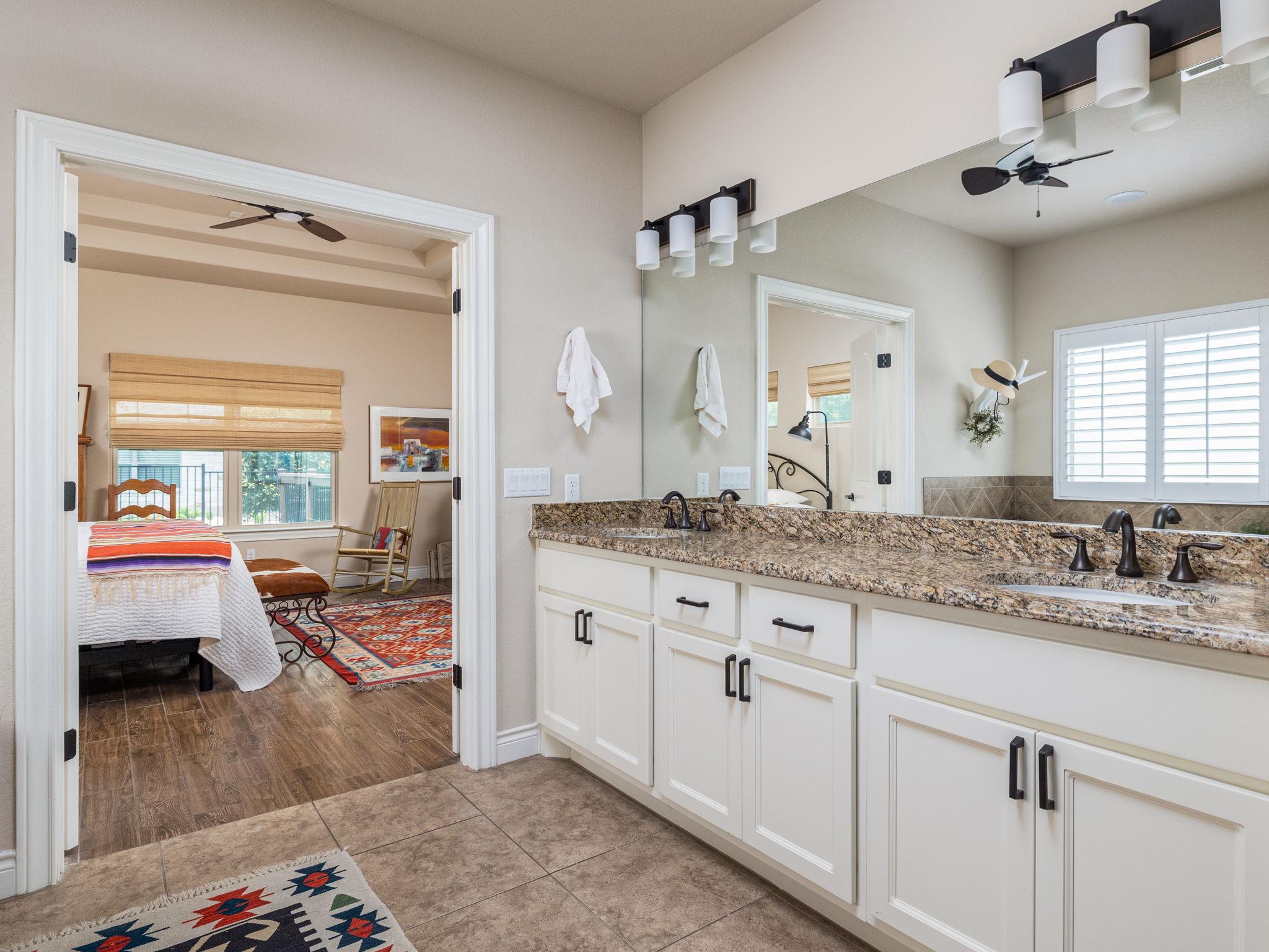 817 Sierra Blanco Loop, Georgetown, TX 78633