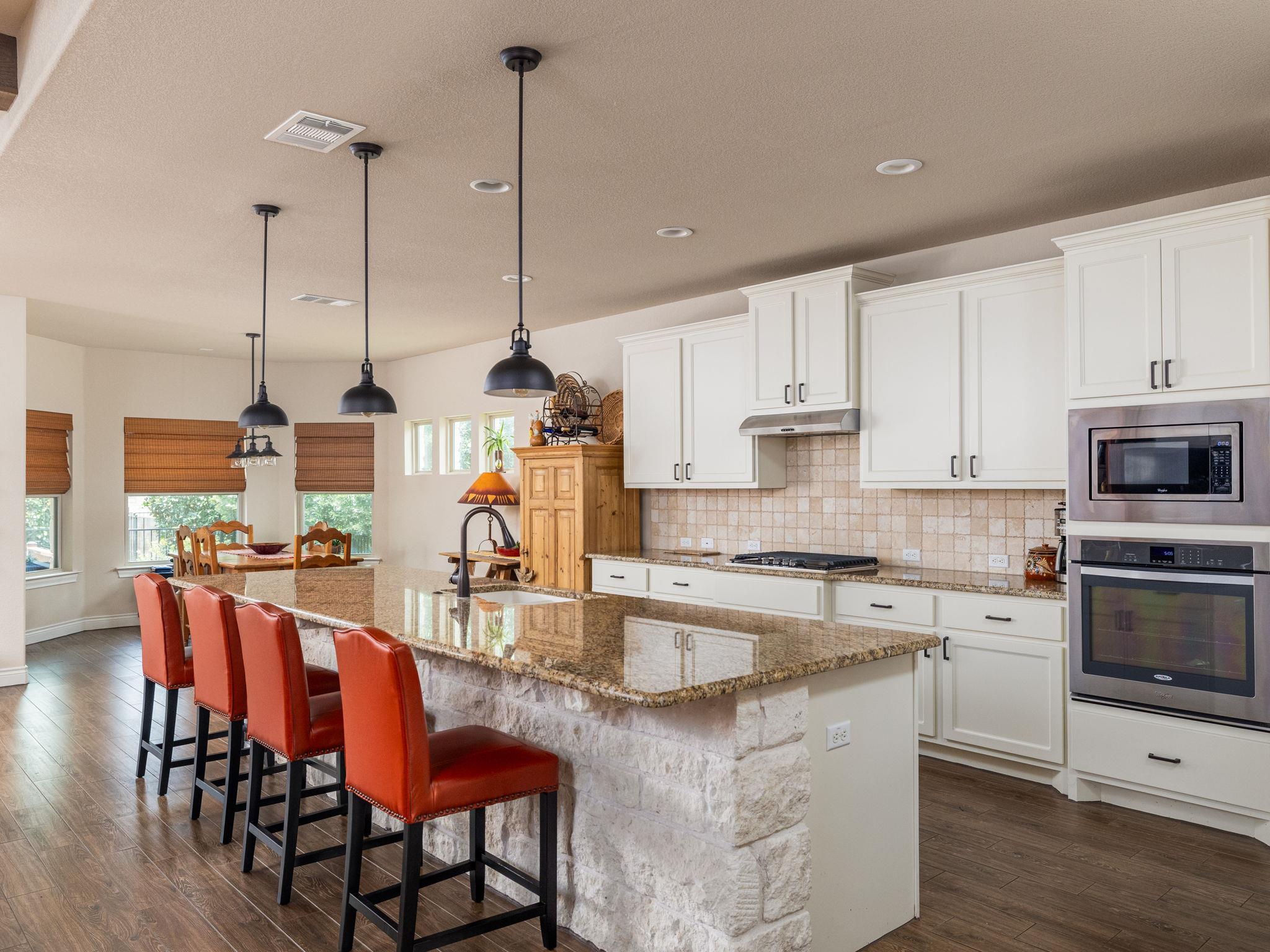 817 Sierra Blanco Loop, Georgetown, TX 78633