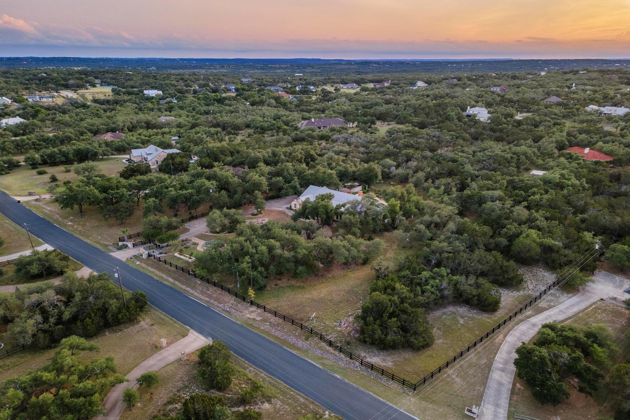 116 Horseshoe Dr, Dripping Springs, TX 78620