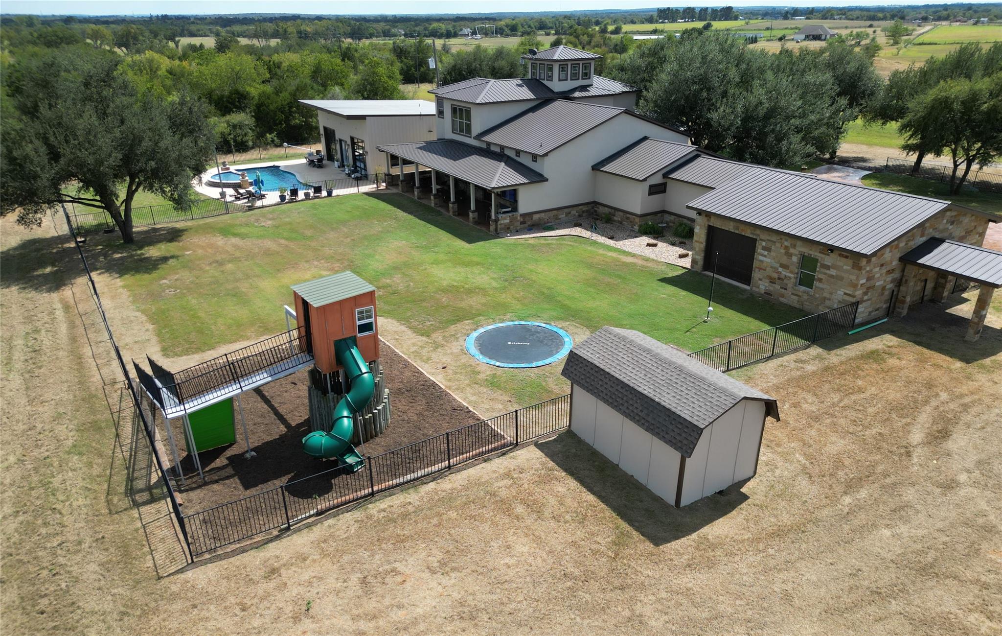 1124 County Road 301, Elgin, TX 78621